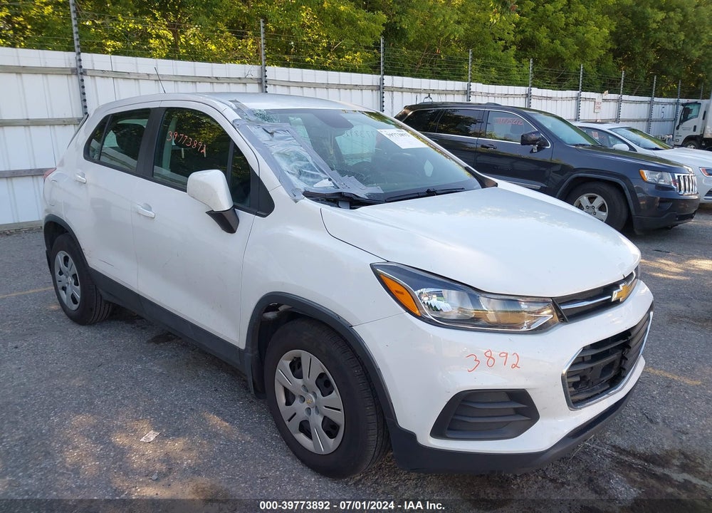 2019 CHEVROLET TRAX LS VIN: 3GNCJKSB8KL122364