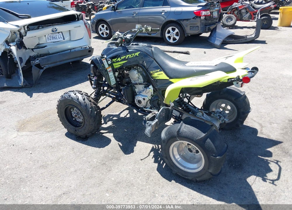 2022 YAMAHA YFM700 R VIN: 5Y4AM86Y8NA111263