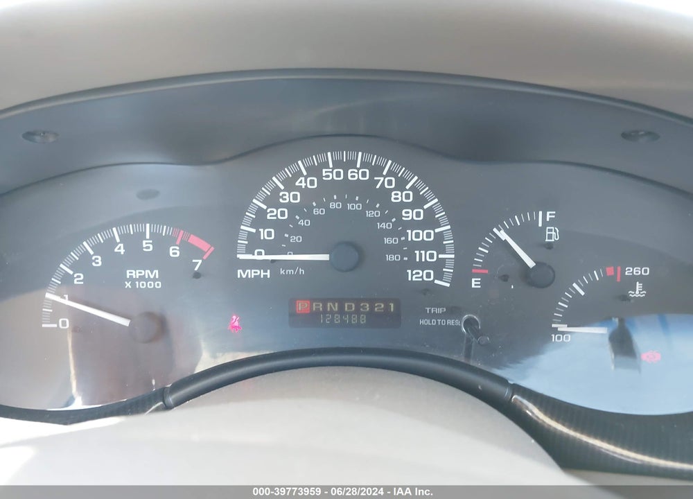 2000 CHEVROLET MALIBU VIN: 1G1ND52J3Y6206993
