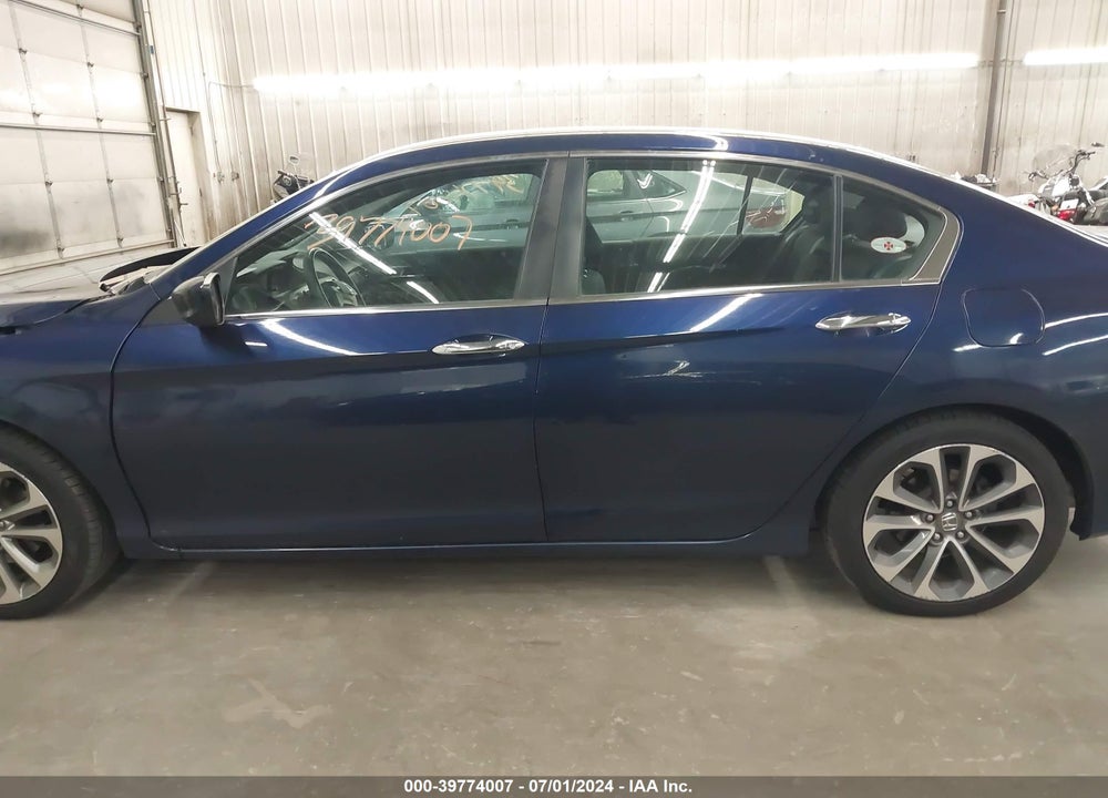 2015 HONDA ACCORD SPORT VIN: 1HGCR2F51FA094332