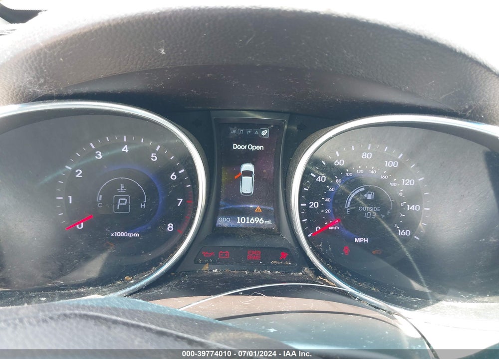 2015 HYUNDAI SANTA FE SPORT 2.4L VIN: 5XYZU3LB2FG239630