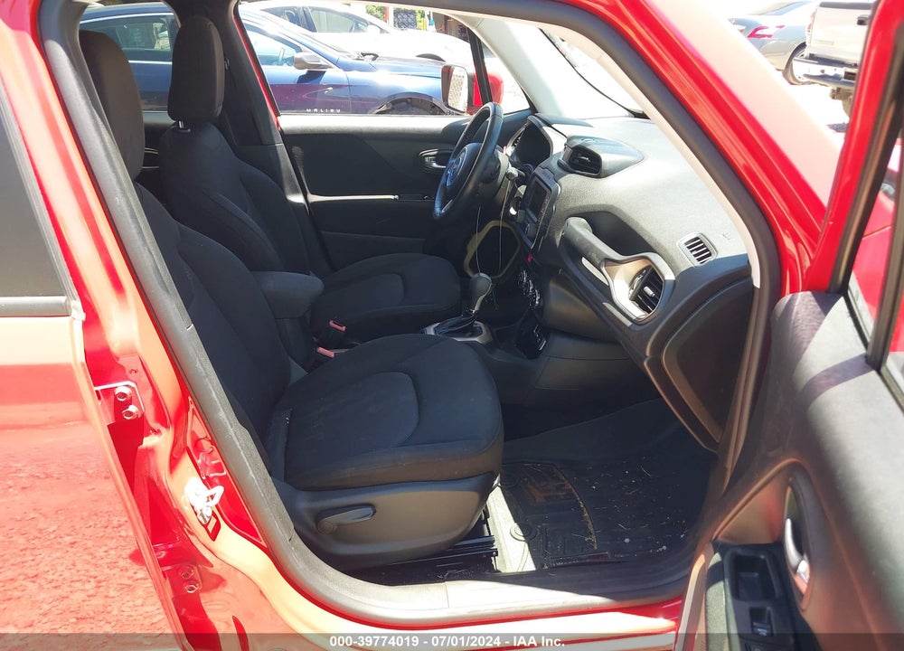 2016 JEEP RENEGADE LATITUDE VIN: ZACCJABT3GPC51395