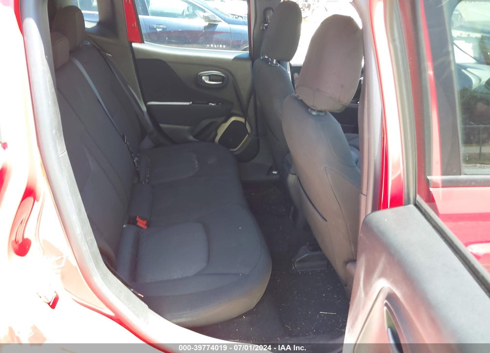 2016 JEEP RENEGADE LATITUDE VIN: ZACCJABT3GPC51395