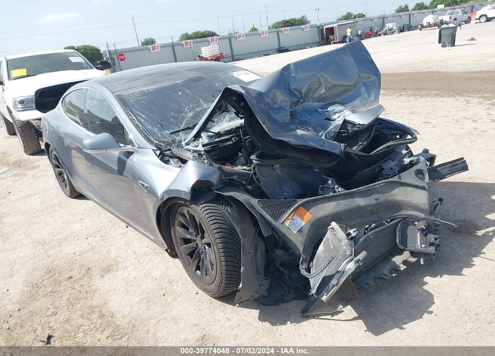 2013 TESLA MODEL S PERFORMANCE VIN: 5YJSA1DP0DFP21705