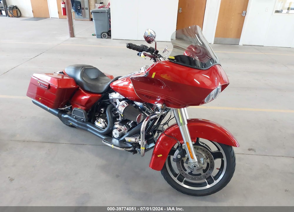 2013 HARLEY-DAVIDSON FLTRX ROAD GLIDE CUSTOM VIN: 1HD1KHM19DB688251