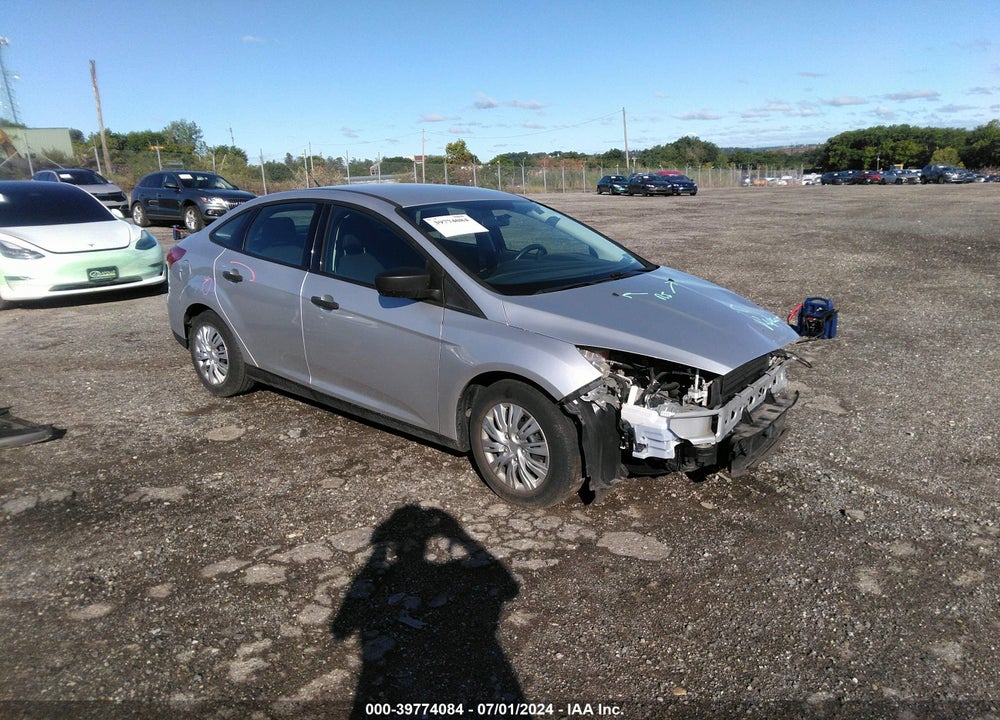 2018 FORD FOCUS S VIN: 1FADP3E2XJL234998
