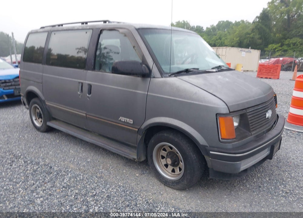 1990 CHEVROLET ASTRO VIN: 1GNDM15Z6LB154425