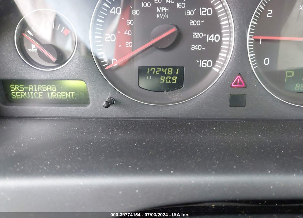 2004 VOLVO S60 2.5T VIN: YV1RS59V042391314