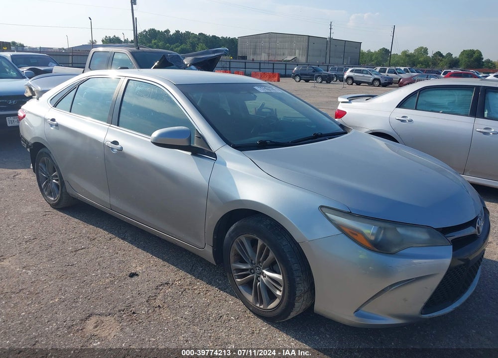 2017 TOYOTA CAMRY SE VIN: 4T1BF1FK1HU626243