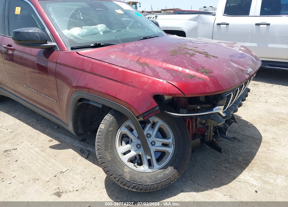 2023 JEEP GRAND CHEROKEE LAREDO 4X2 VIN: 1C4RJGAG2PC537132