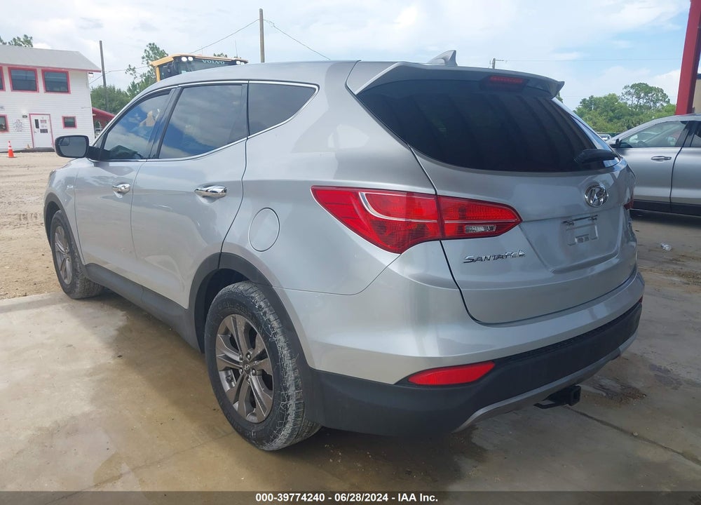2016 HYUNDAI SANTA FE SPORT 2.4L VIN: 5XYZTDLB1GG329104