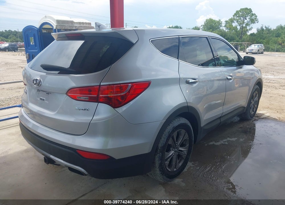 2016 HYUNDAI SANTA FE SPORT 2.4L VIN: 5XYZTDLB1GG329104