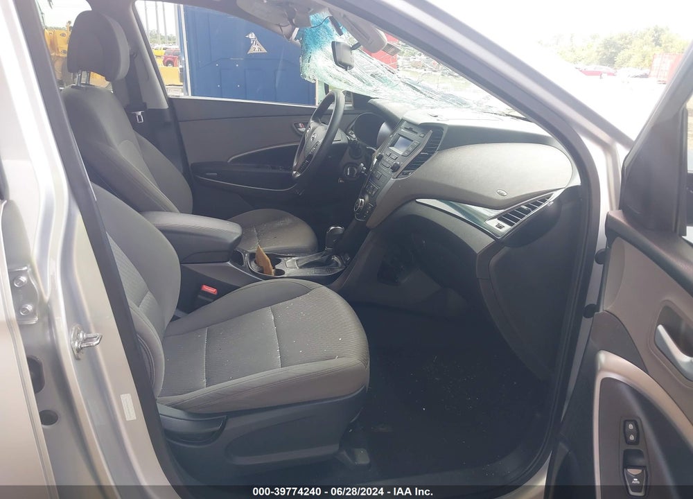2016 HYUNDAI SANTA FE SPORT 2.4L VIN: 5XYZTDLB1GG329104