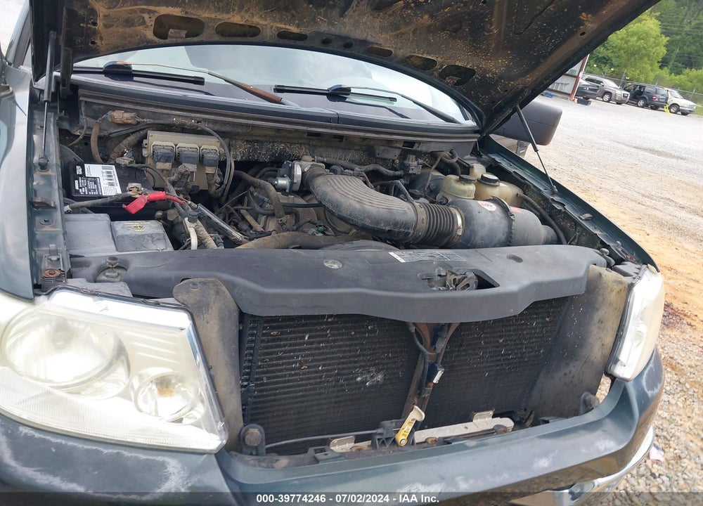2005 FORD F-150 STX/XLT VIN: 1FTRF02W05KC57422