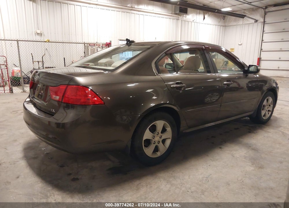 2009 KIA OPTIMA LX VIN: KNAGE228995295949