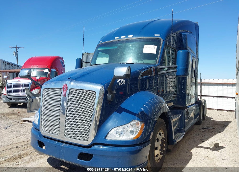 2019 KENWORTH T680 VIN: 1XKYDP9X8KJ233027