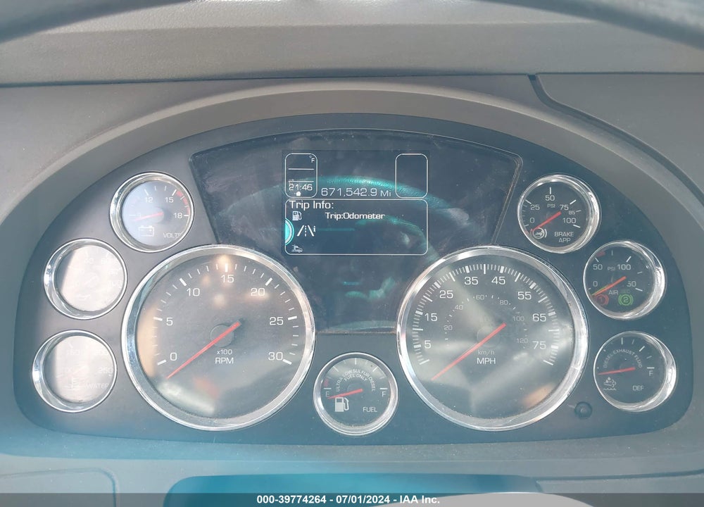 2019 KENWORTH T680 VIN: 1XKYDP9X8KJ233027