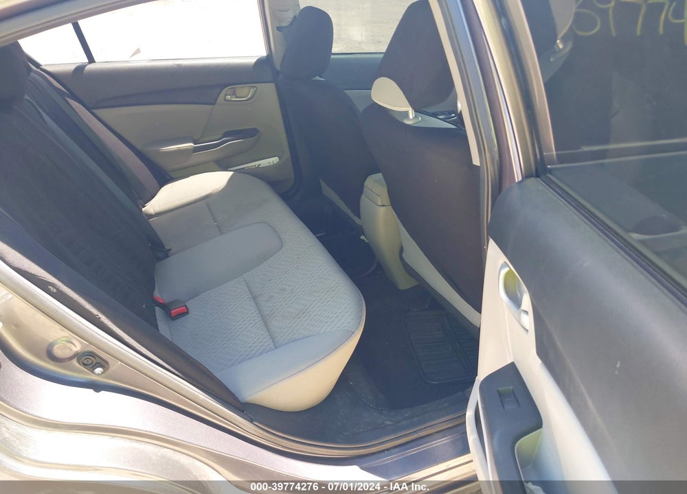2015 HONDA CIVIC LX VIN: 19XFB2F52FE085457