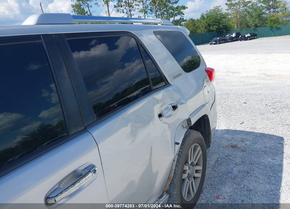2010 TOYOTA 4RUNNER LIMITED V6 VIN: JTEZU5JR5A5000727