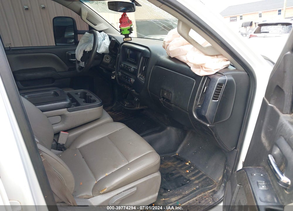 2015 CHEVROLET SILVERADO 2500HD WT VIN: 1GC1CUEG7FF143526