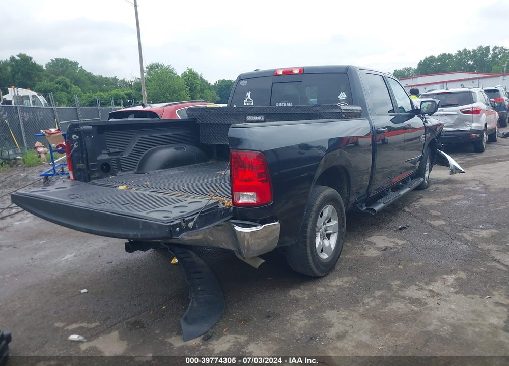 2019 RAM 1500 CLASSIC SLT 4X4 6'4 BOX VIN: 1C6RR7TT8KS654657