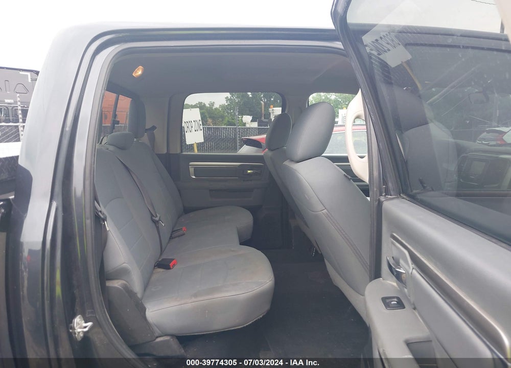 2019 RAM 1500 CLASSIC SLT 4X4 6'4 BOX VIN: 1C6RR7TT8KS654657