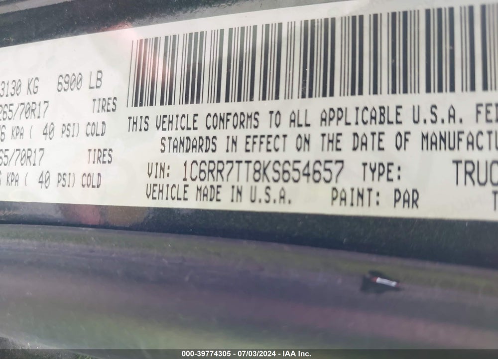 2019 RAM 1500 CLASSIC SLT 4X4 6'4 BOX VIN: 1C6RR7TT8KS654657