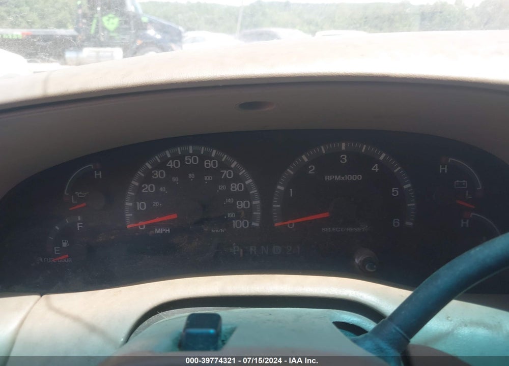 2002 FORD F-150 LARIAT/XL/XLT VIN: 1FTRX17WX2NA30437
