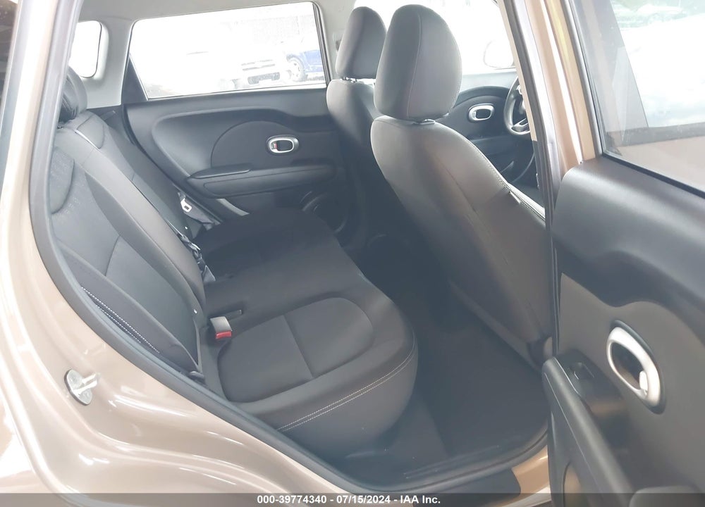 2016 KIA SOUL VIN: KNDJN2A25G7266293