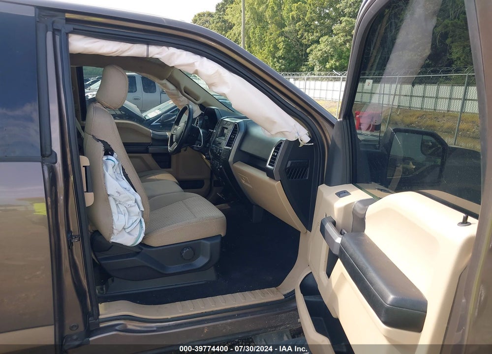 2016 FORD F-150 XLT VIN: 1FTEX1C81GFA75323