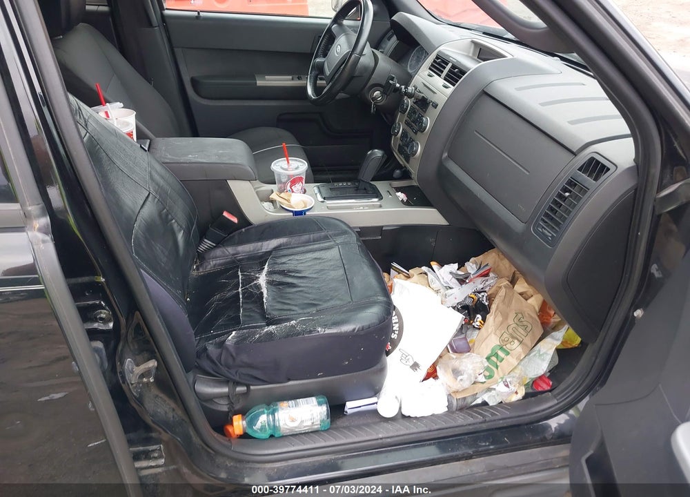 2010 FORD ESCAPE XLT VIN: 1FMCU9DG8AKD43296