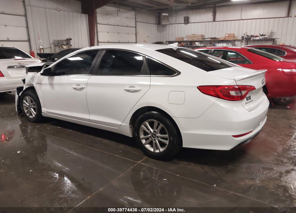 2017 HYUNDAI SONATA VIN: 5NPE24AFXHH517122