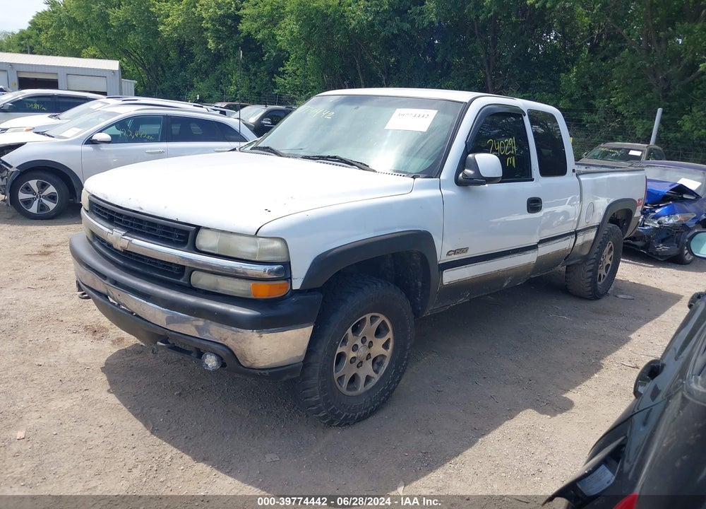 2000 CHEVROLET SILVERADO 1500 LS VIN: 1GCEK19T4YE311352