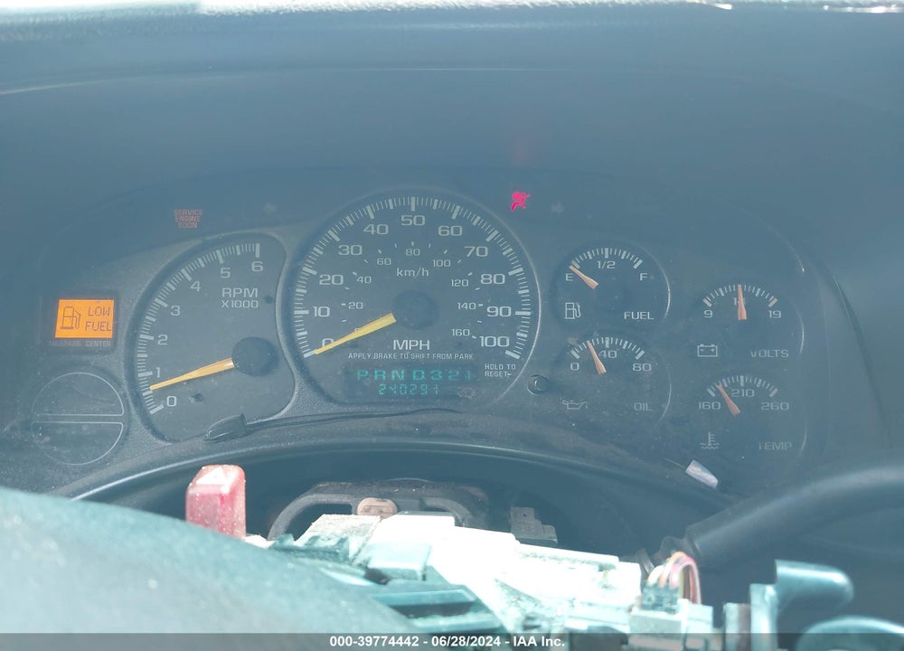 2000 CHEVROLET SILVERADO 1500 LS VIN: 1GCEK19T4YE311352