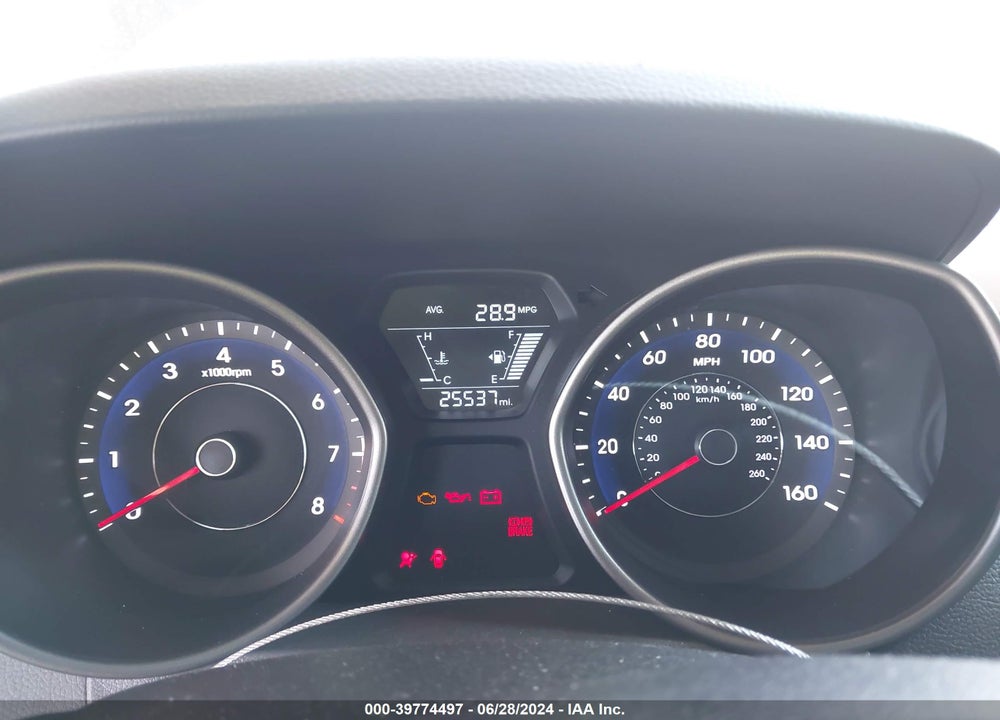 2016 HYUNDAI ELANTRA SE VIN: 5NPDH4AE7GH658679