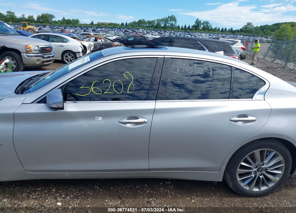 2018 INFINITI Q50 3.0T LUXE VIN: JN1EV7AR7JM436208