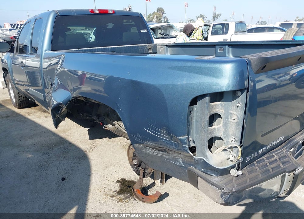 2007 CHEVROLET SILVERADO 1500 LT1 VIN: 1GCEC19JX7E502770