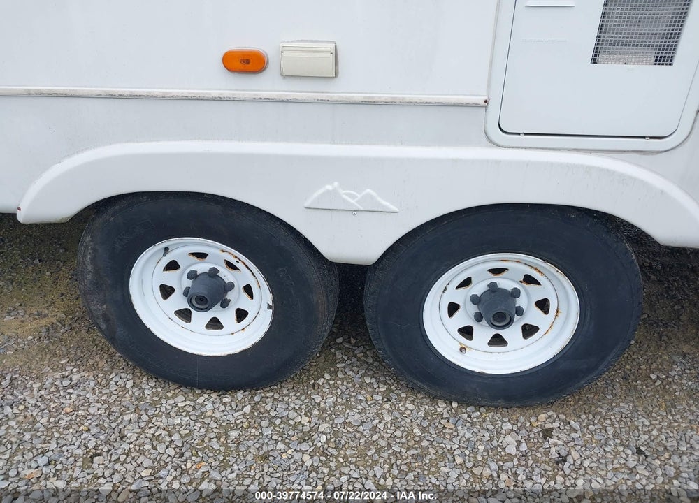 2002 KEYSTONE COACH KEYSTONE VIN: 4YDF3252X24058469