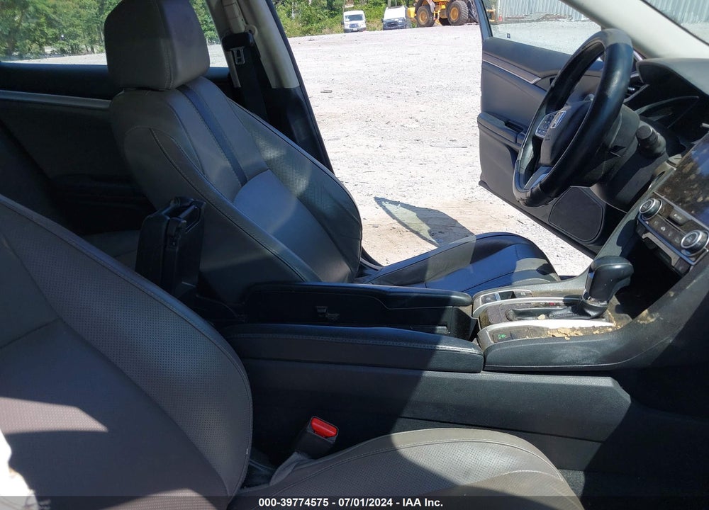 2017 HONDA CIVIC TOURING VIN: 19XFC1F97HE016549