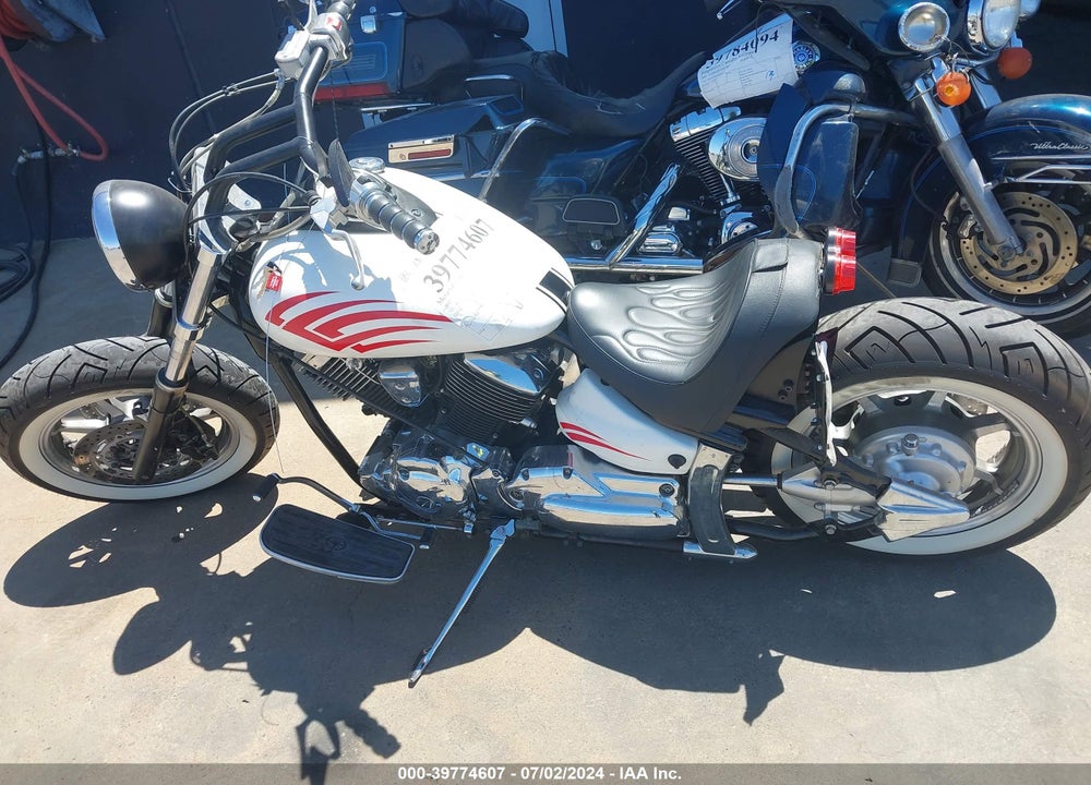 2003 YAMAHA XVS1100 A VIN: JYAVP11Y43A005272