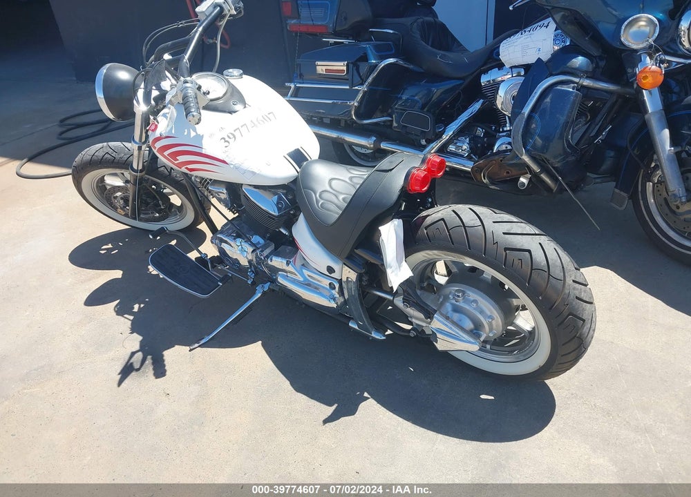 2003 YAMAHA XVS1100 A VIN: JYAVP11Y43A005272