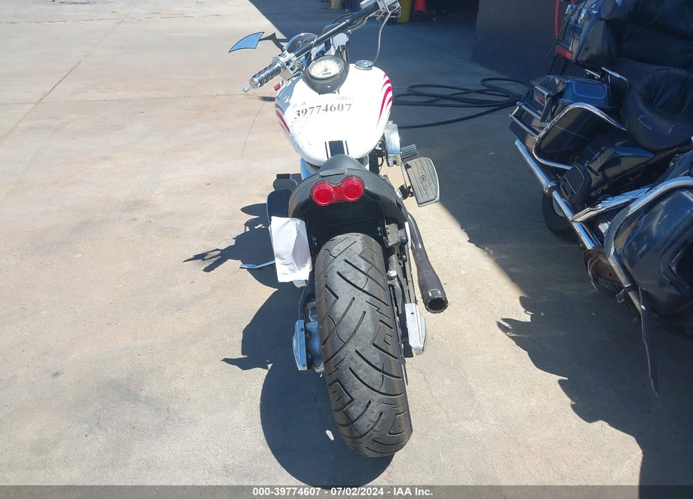 2003 YAMAHA XVS1100 A VIN: JYAVP11Y43A005272