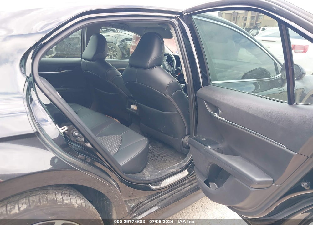 2020 TOYOTA CAMRY SE VIN: 4T1G11AK6LU861239