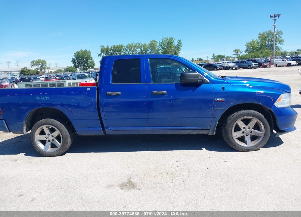 2017 RAM 1500 EXPRESS QUAD CAB 4X4 6'4 BOX VIN: 1C6RR7FT6HS510352