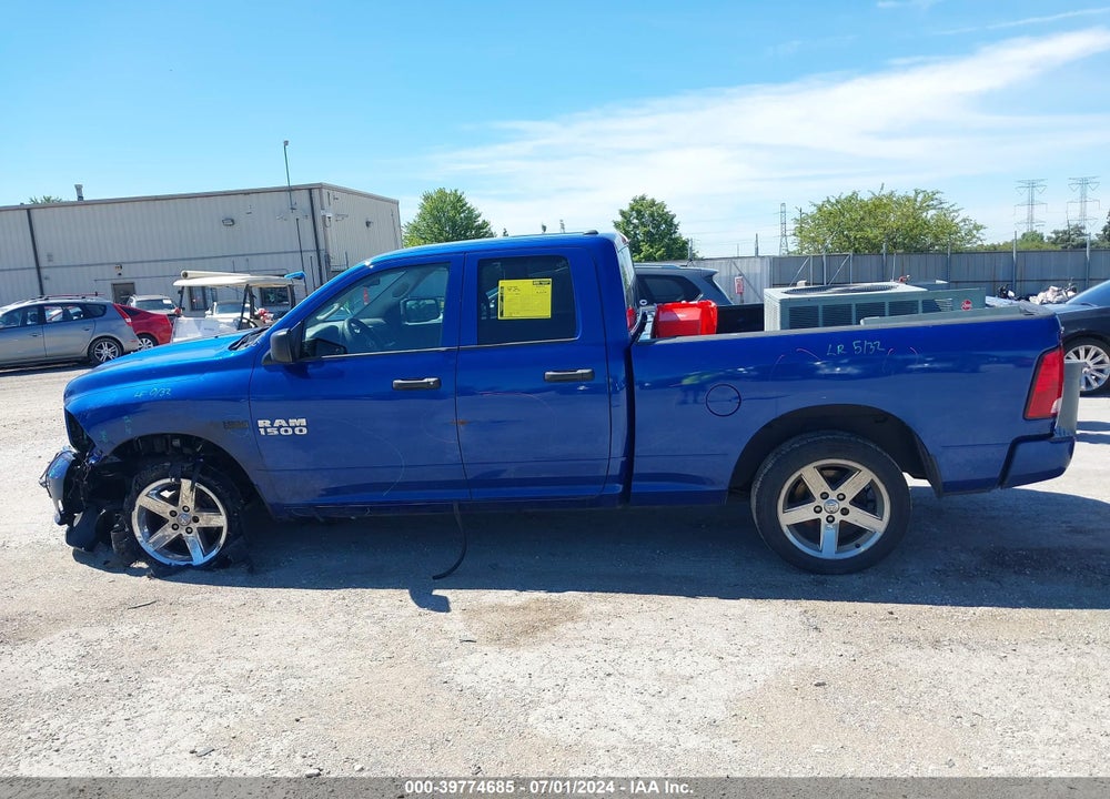 2017 RAM 1500 EXPRESS QUAD CAB 4X4 6'4 BOX VIN: 1C6RR7FT6HS510352