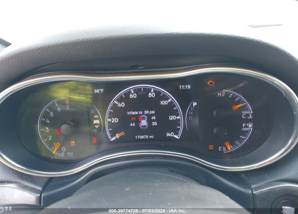2017 JEEP GRAND CHEROKEE VIN: 1C4RJEBG1HC867722