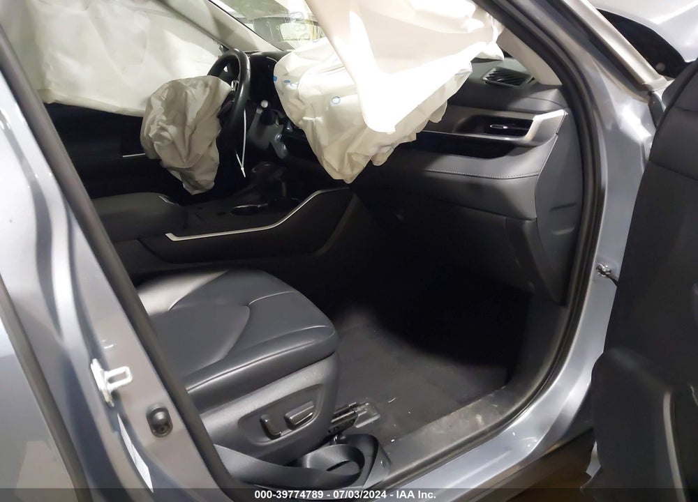 2021 TOYOTA HIGHLANDER HYBRID XLE VIN: 5TDHBRCH2MS064983