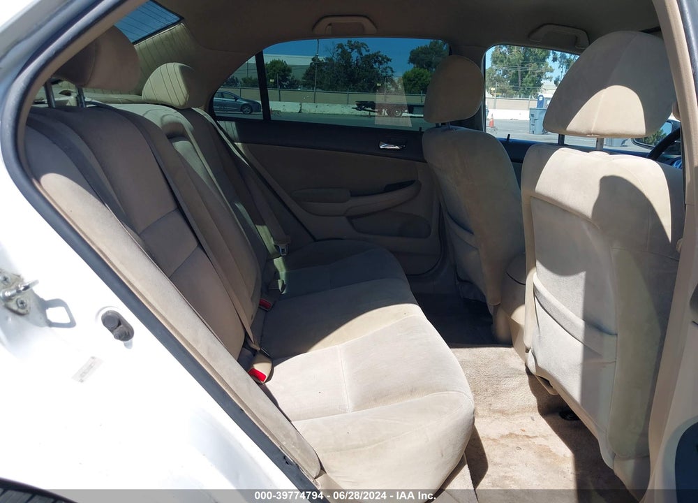 2004 HONDA ACCORD 3.0 LX VIN: 1HGCM66384A015269