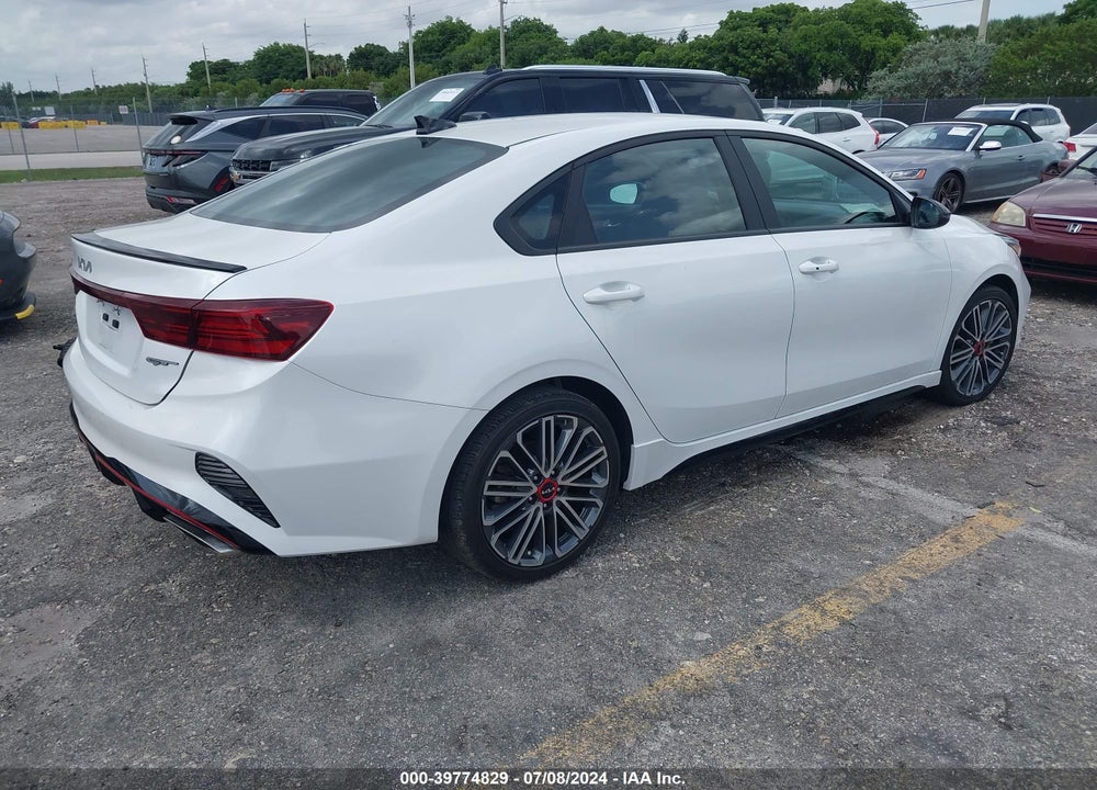 2023 KIA FORTE GT VIN: 3KPF44AC6PE590009