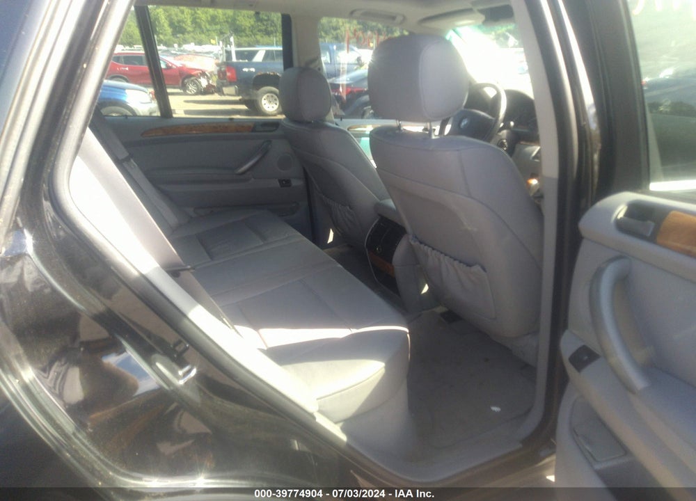 2004 BMW X5 4.4I VIN: 5UXFB53554LV03244